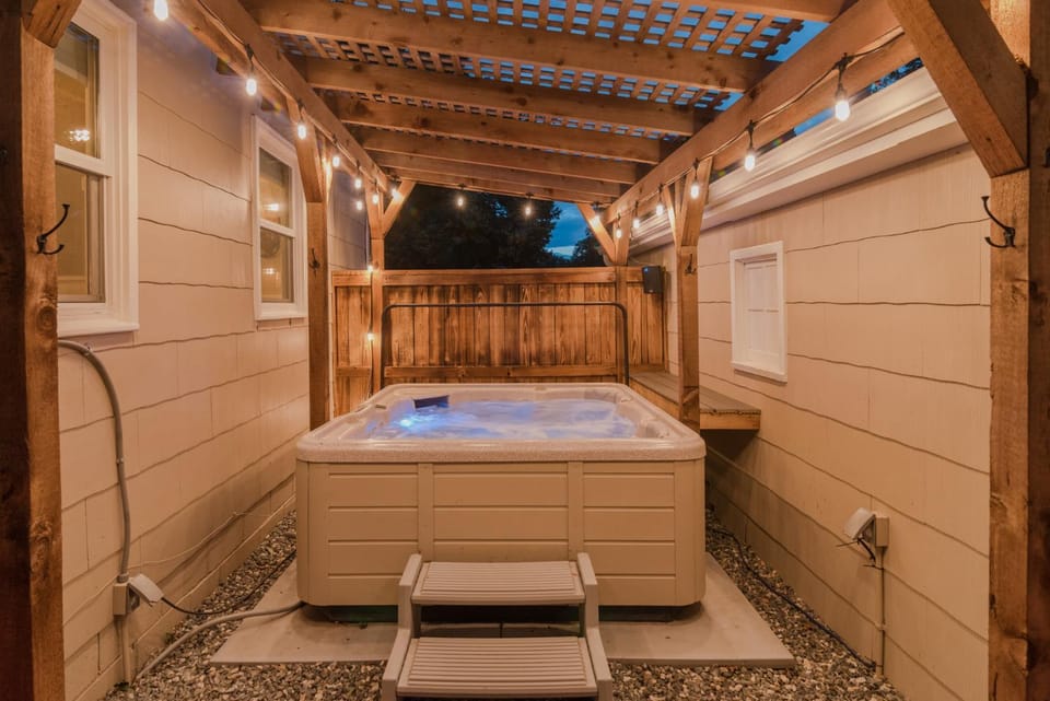 Hot Tub