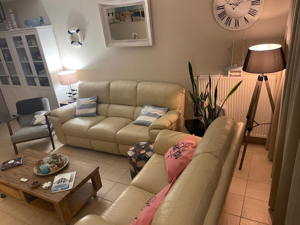 Des Ambassadeurs Apartment in Flanders