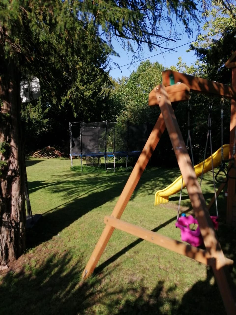 Featherbed Cottage Bed and Breakfast in Coventry