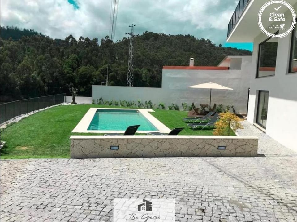 ERMAL HOUSE House in Portugal