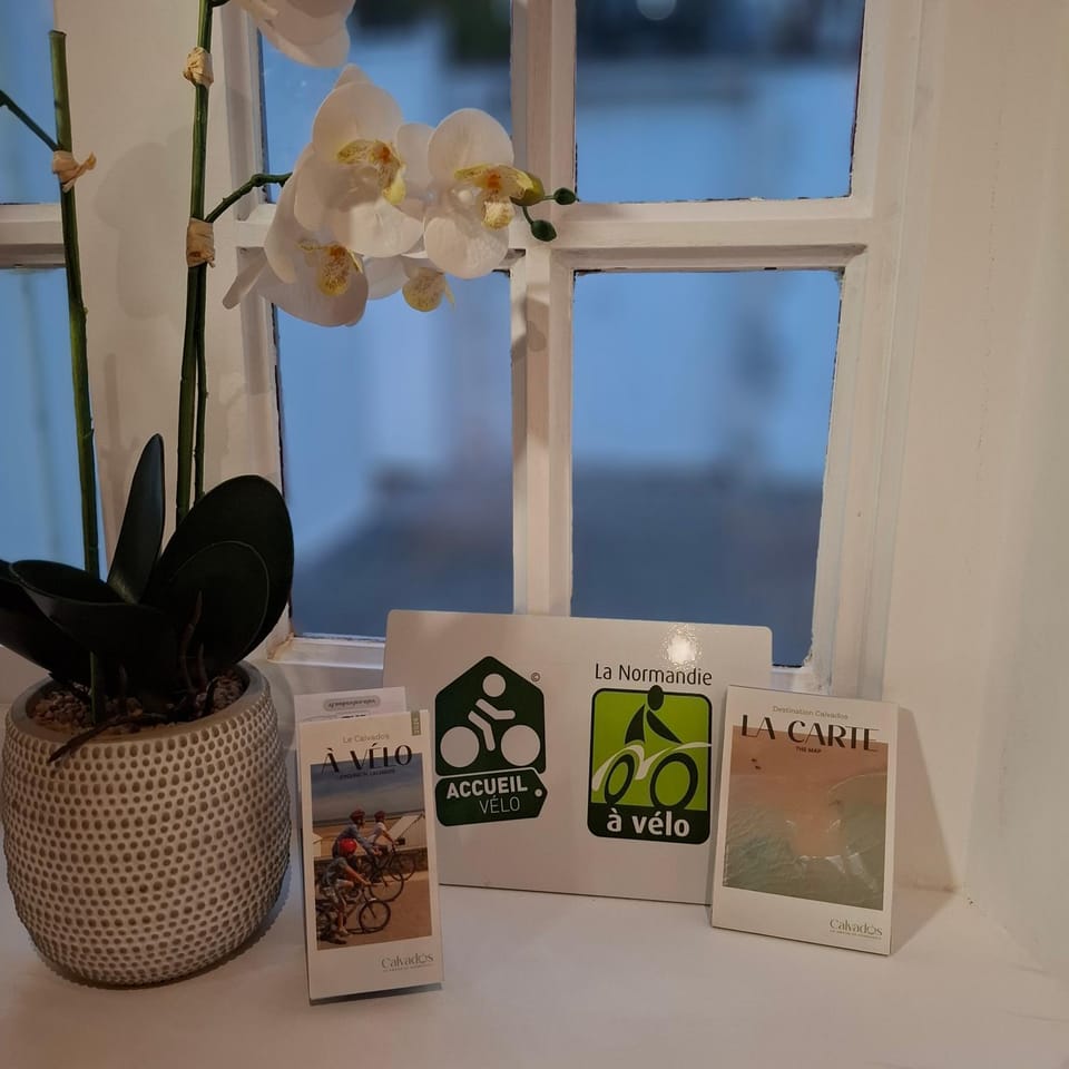 Hôtel Le Bayeux Hotel in Bayeux