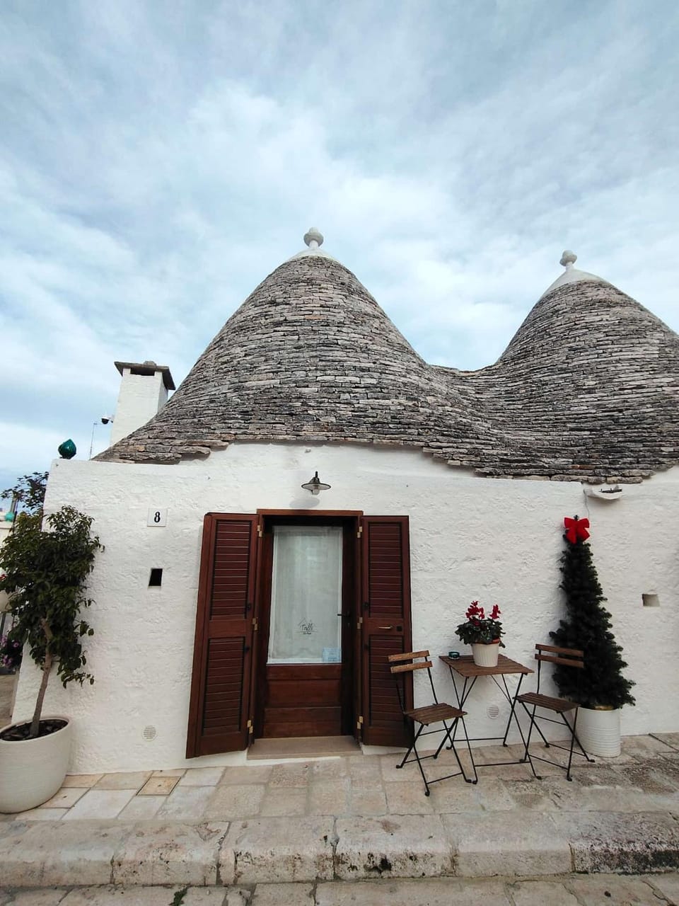 Trullo al vicoletto al civico 10, civico 8, civico 7 House in Province of Taranto