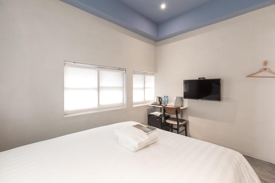 Coffee/tea facilities, Photo of the whole room, Bedroom