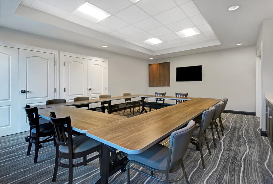 Meeting/conference room