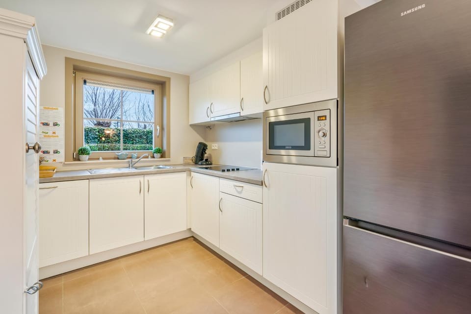 Coffee/tea facilities, Kitchen or kitchenette, kitchen