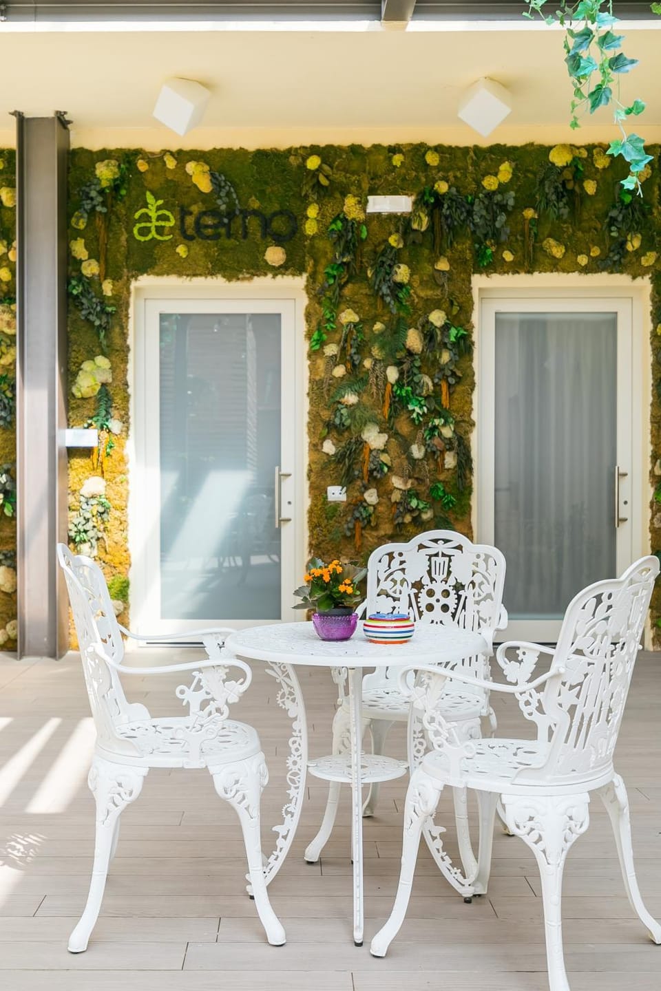 Patio, Day, Balcony/Terrace