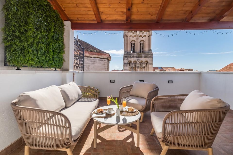 Balcony/Terrace, Seating area