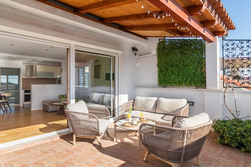 Balcony/Terrace, Seating area