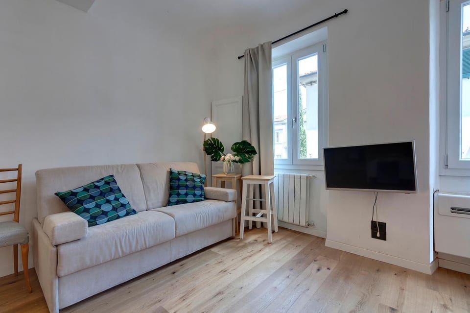 Living room, Bedroom