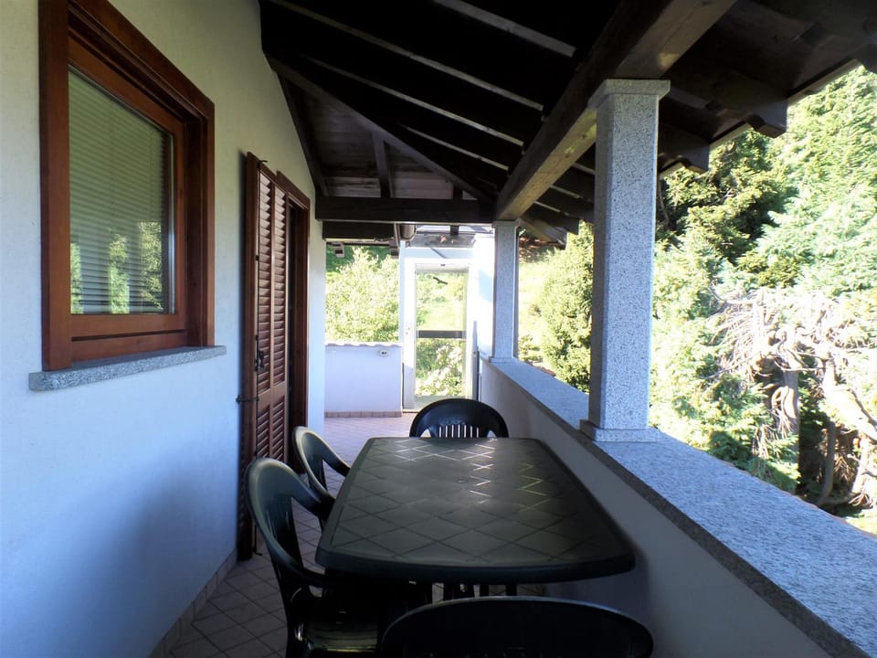 Balcony/Terrace, Dining area