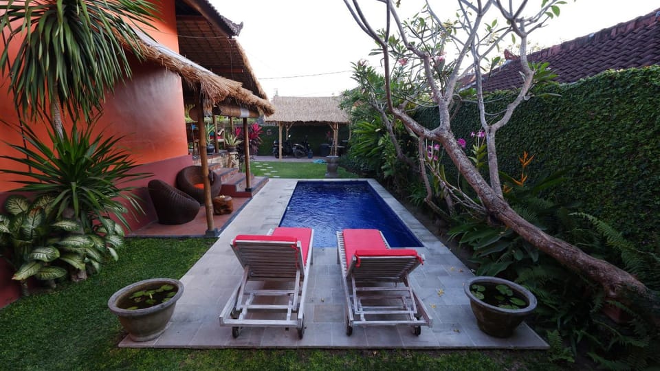 Pool view, Swimming pool
