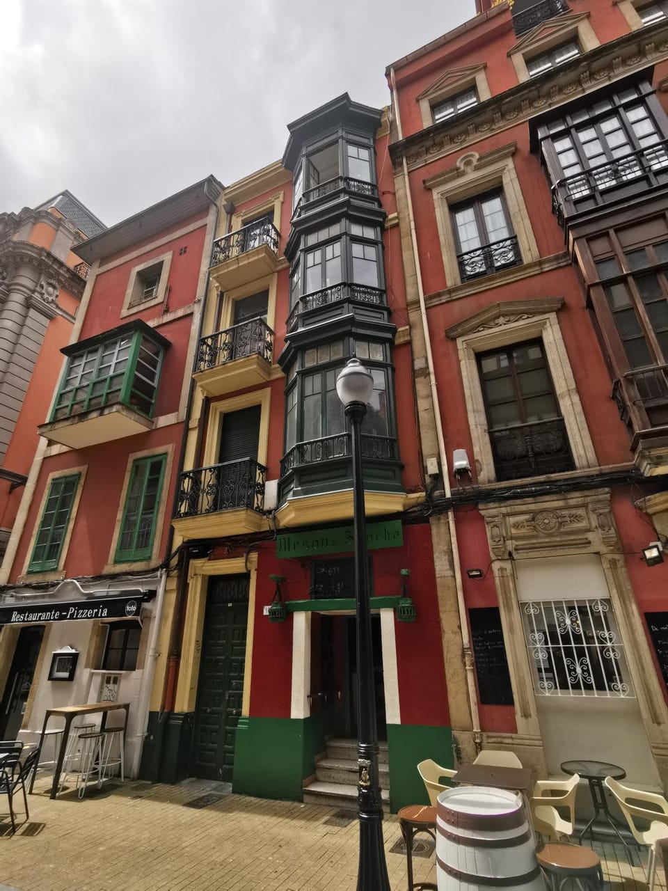 Property building, Facade/entrance