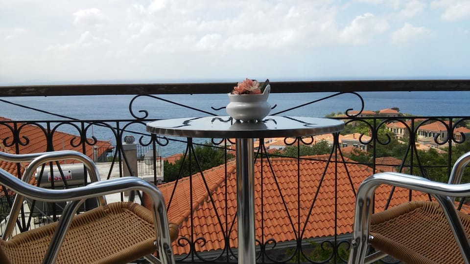 Maria & Kiki 1 Studios Bed and Breakfast in Decentralized Administration of the Aegean