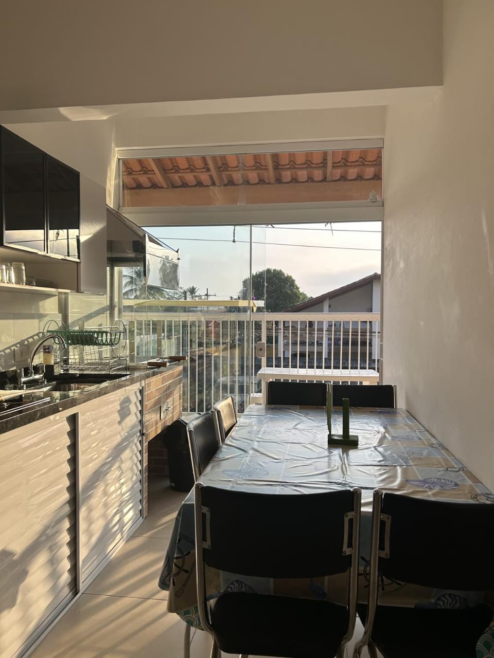 Natural landscape, View (from property/room), Balcony/Terrace, Kitchen or kitchenette, Dining area, Mountain view