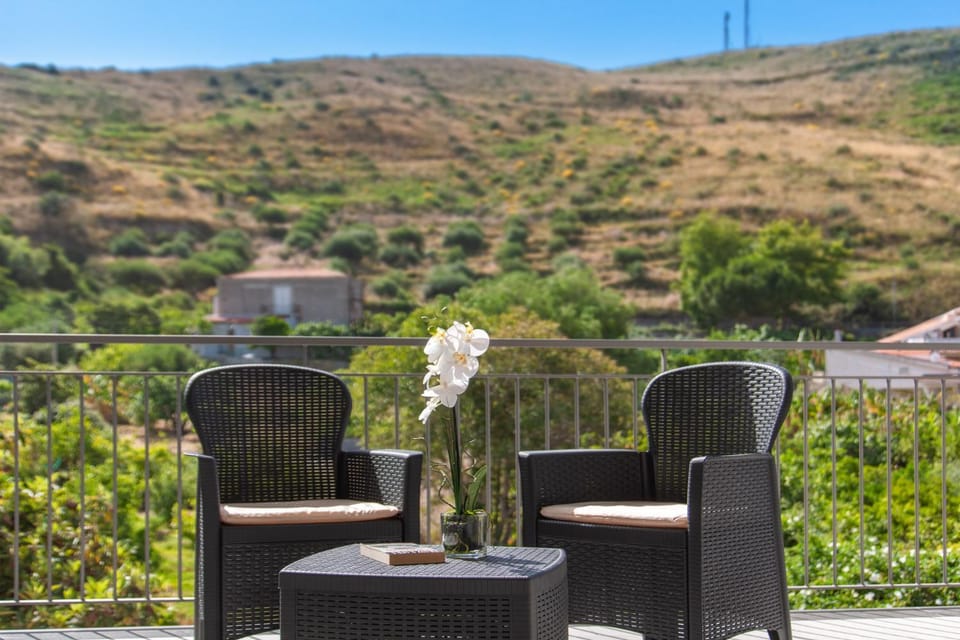 Property building, Balcony/Terrace