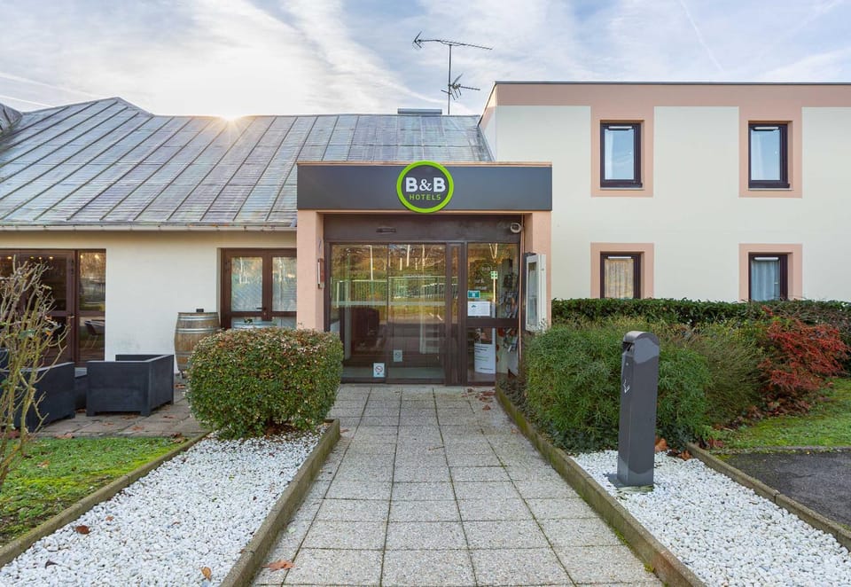 Property building, Facade/entrance