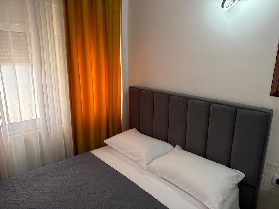 Villa Fatos - beach apartment Apartment in Vlorë