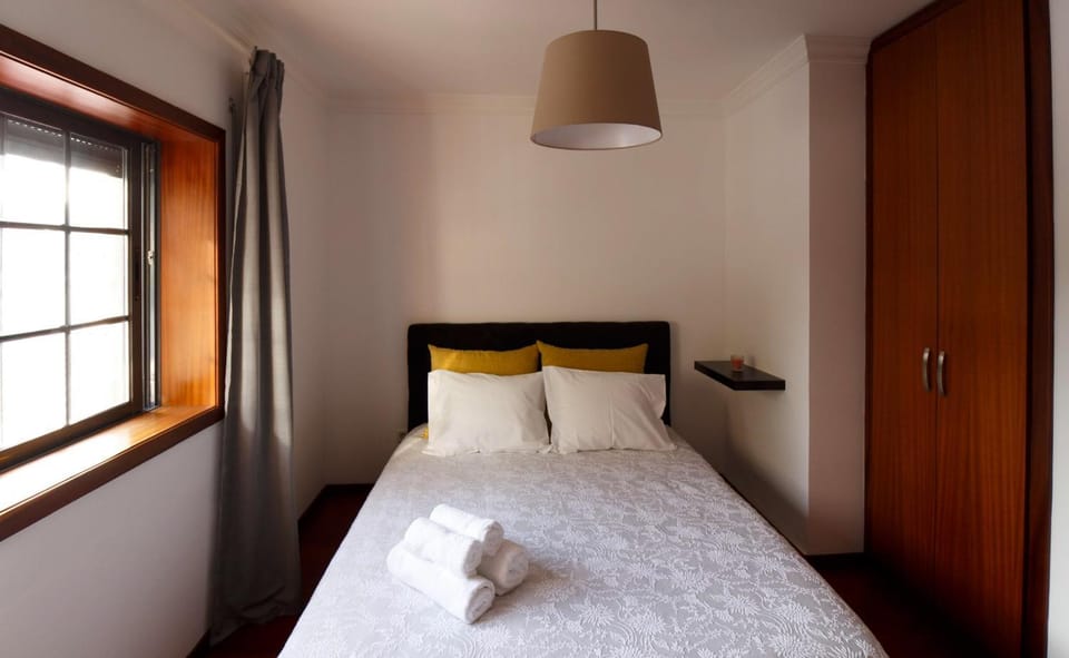 A Ilha do Lindo Vale House in Porto