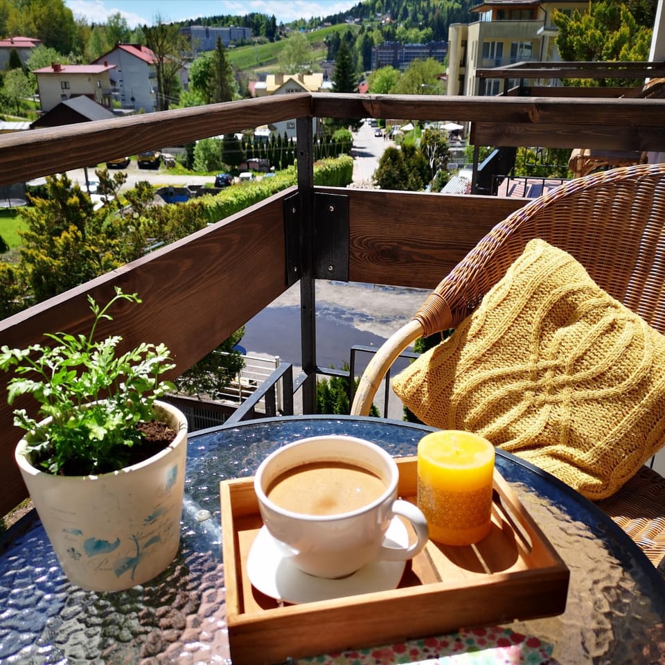 Coffee/tea facilities, View (from property/room), Balcony/Terrace, Food and drinks, Food, Breakfast
