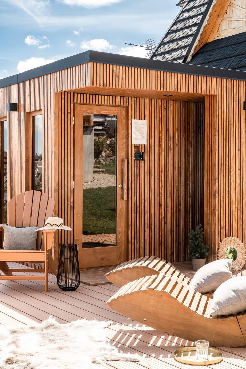Property building, Sauna, Balcony/Terrace