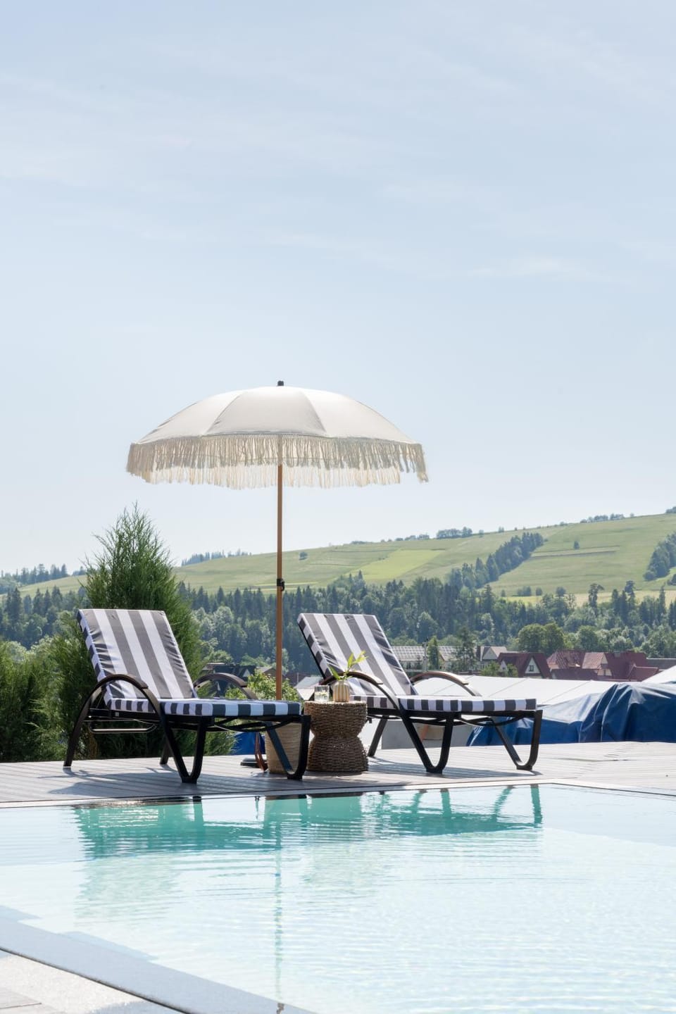 Pool view, Swimming pool