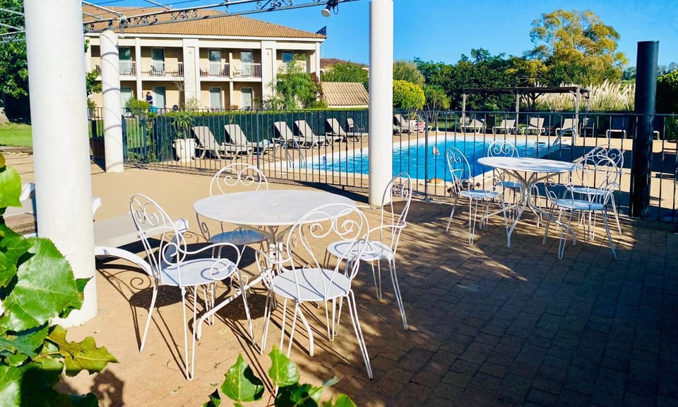 Patio, Pool view, Swimming pool, Swimming pool, sunbed