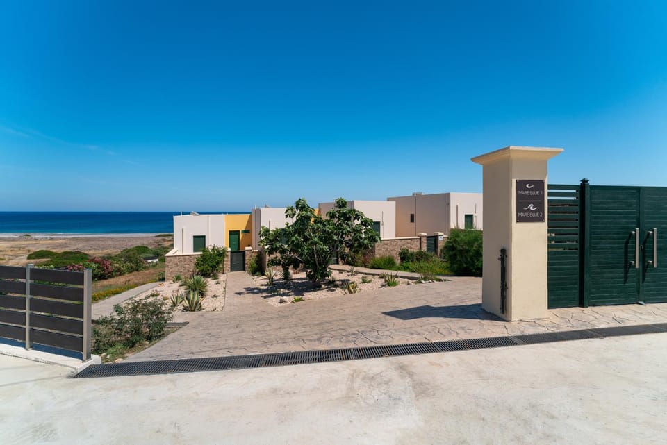 Property building, Day, Natural landscape, Sea view