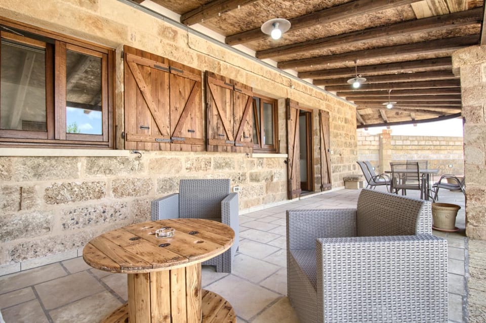 Patio, Garden, Seating area