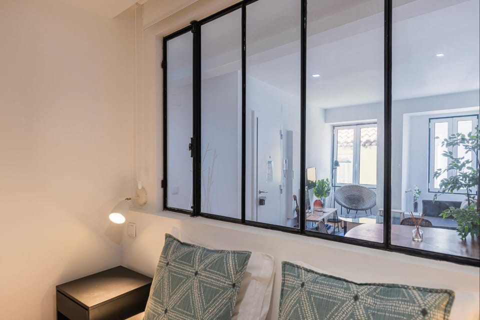 Bed, Living room, Bedroom