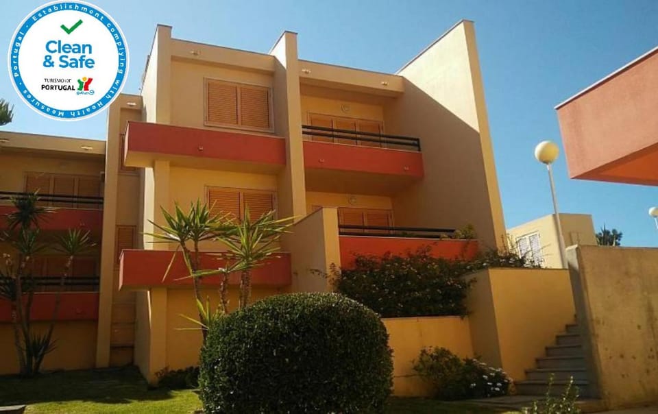 Property building, Facade/entrance, Certificate/Award