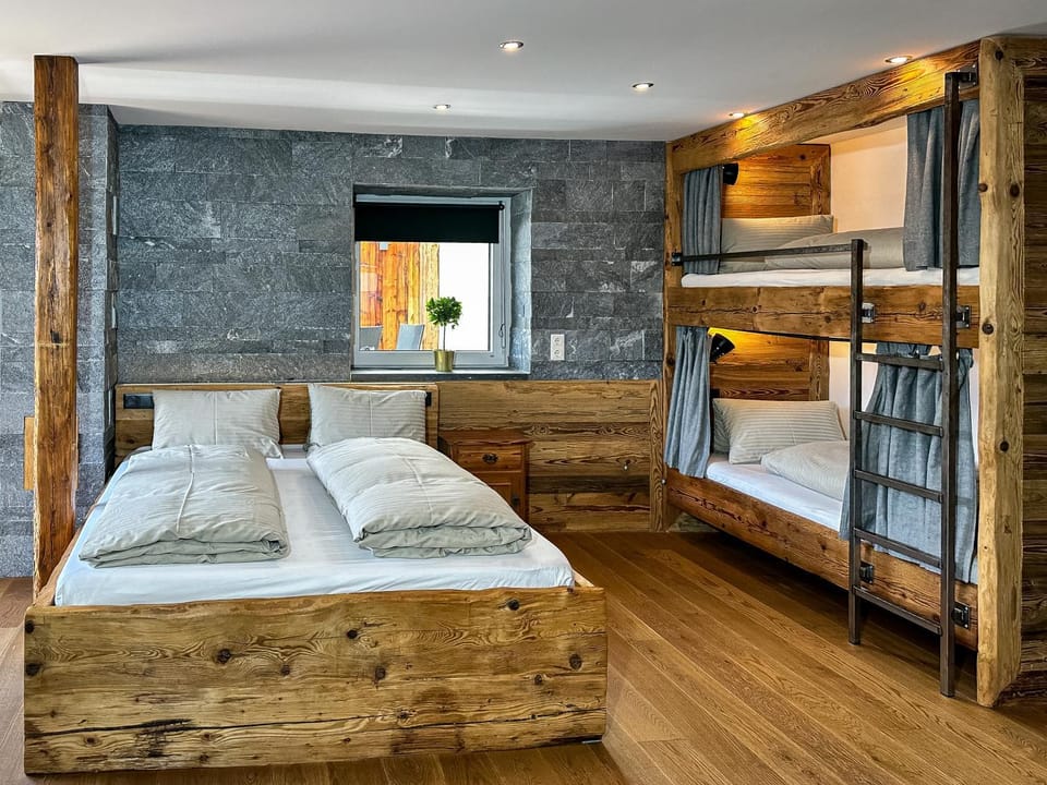 Bed, Bedroom, bunk bed