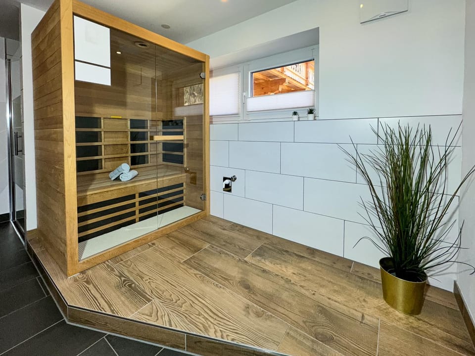 Sauna, Bathroom