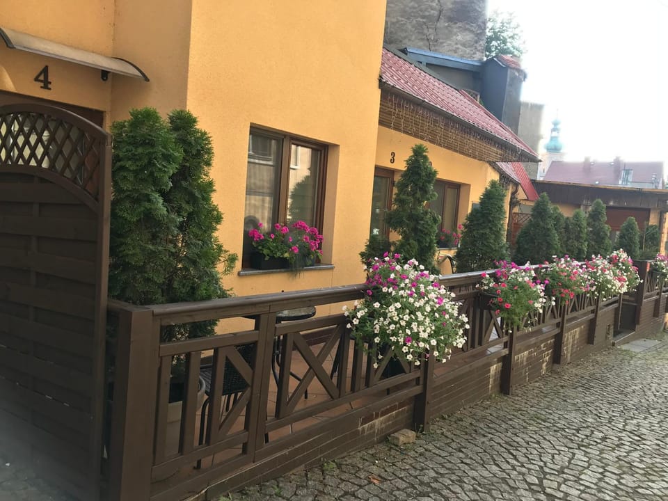 Spadzista 4 Apartment in Lower Silesian Voivodeship