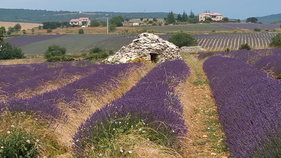 Nearby landmark, Day, Natural landscape