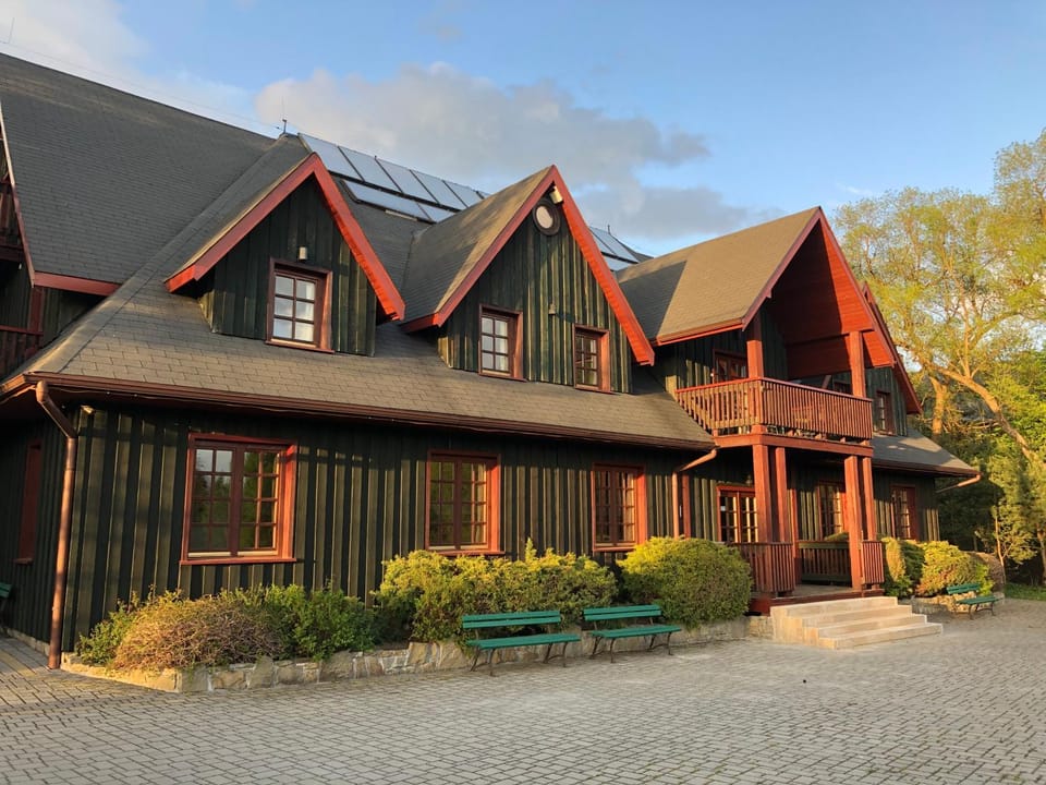 Property building, Day