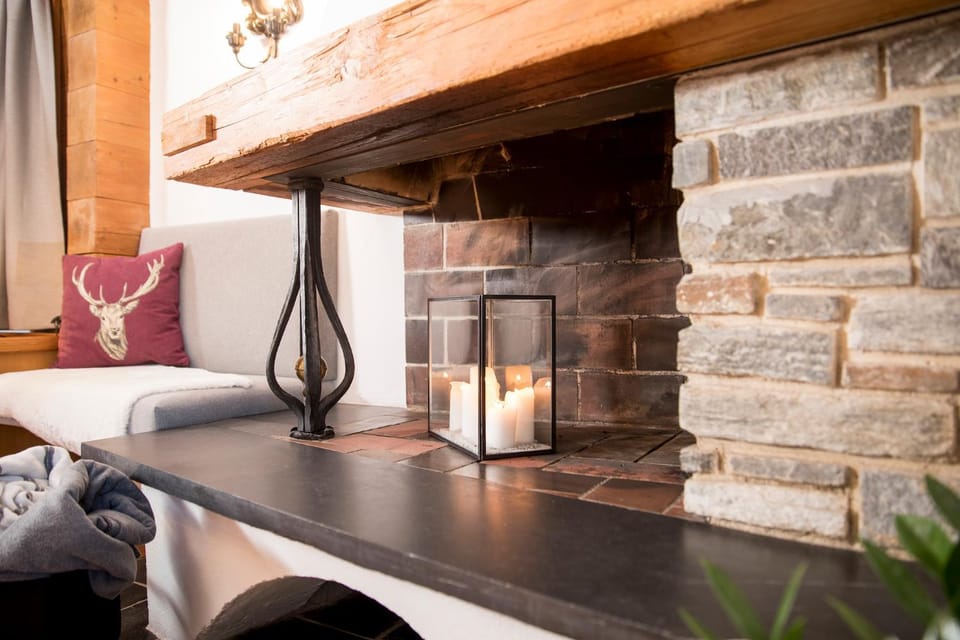 Living room, Seating area, flat iron