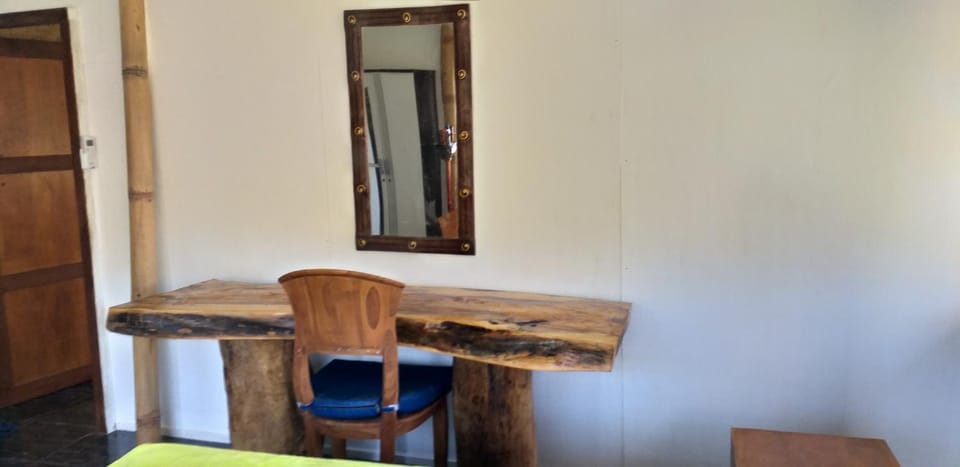 Amed View Guesthouse Bed and Breakfast in Abang