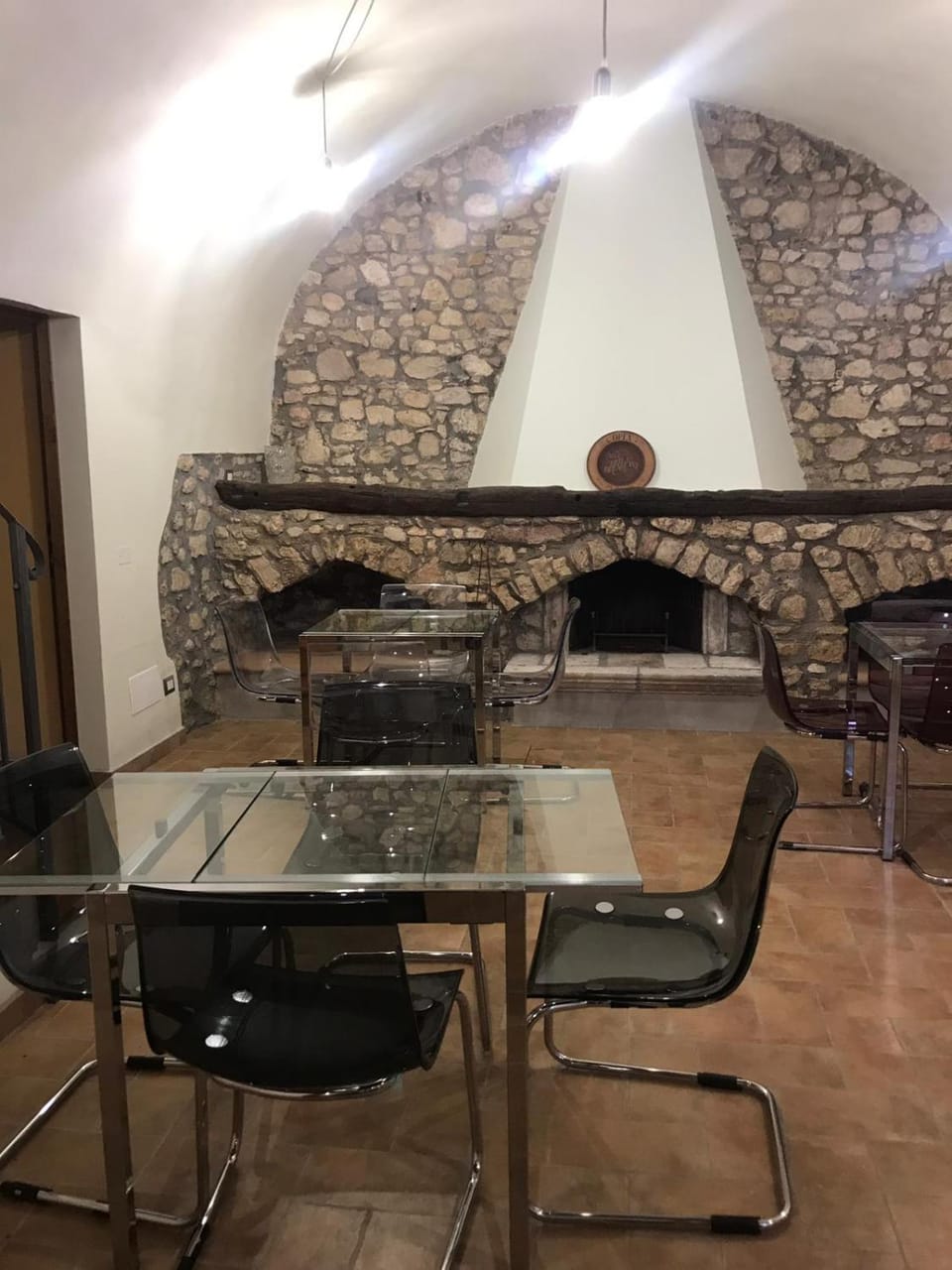 Seating area, Dining area