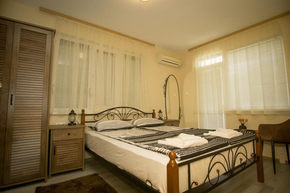Двойна стая I - Къща за гости Зоя Apartment in Burgas Province