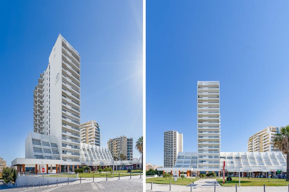 Property building, Facade/entrance, Supermarket/grocery shop