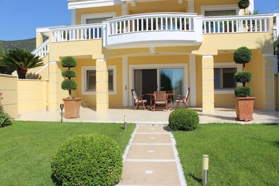Shemesh Gardens House House in Decentralized Administration of Macedonia and Thrace