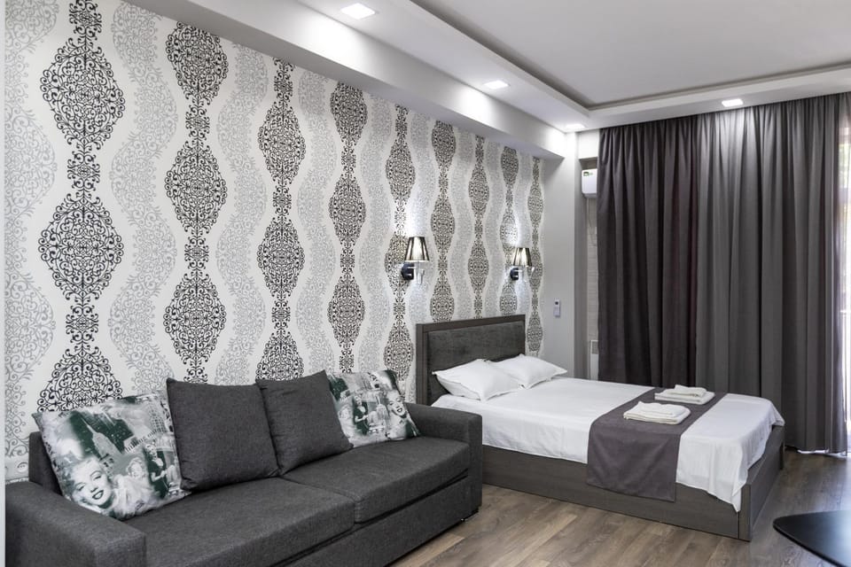 Golden Room Apartments 04 Apartment in Tbilisi, Georgia
