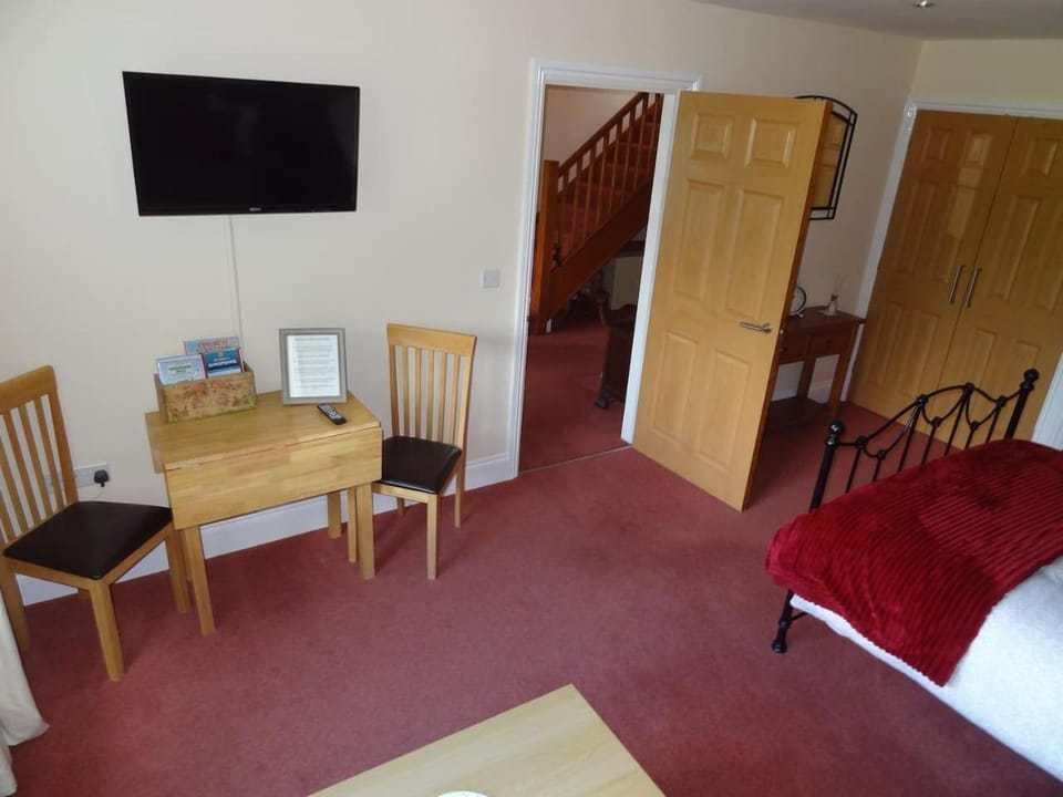 Birchwood House Apartment in Wales