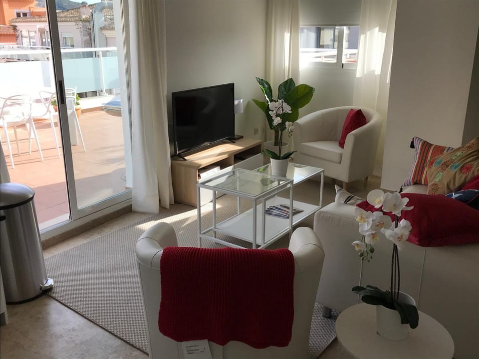 TV and multimedia, Seating area