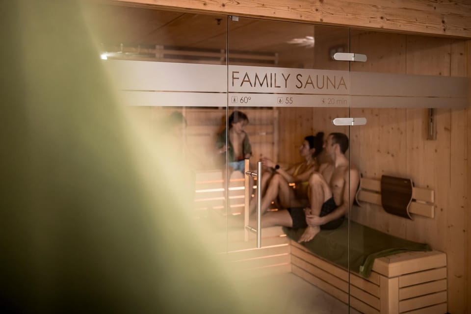 Sauna, Spa and wellness centre/facilities