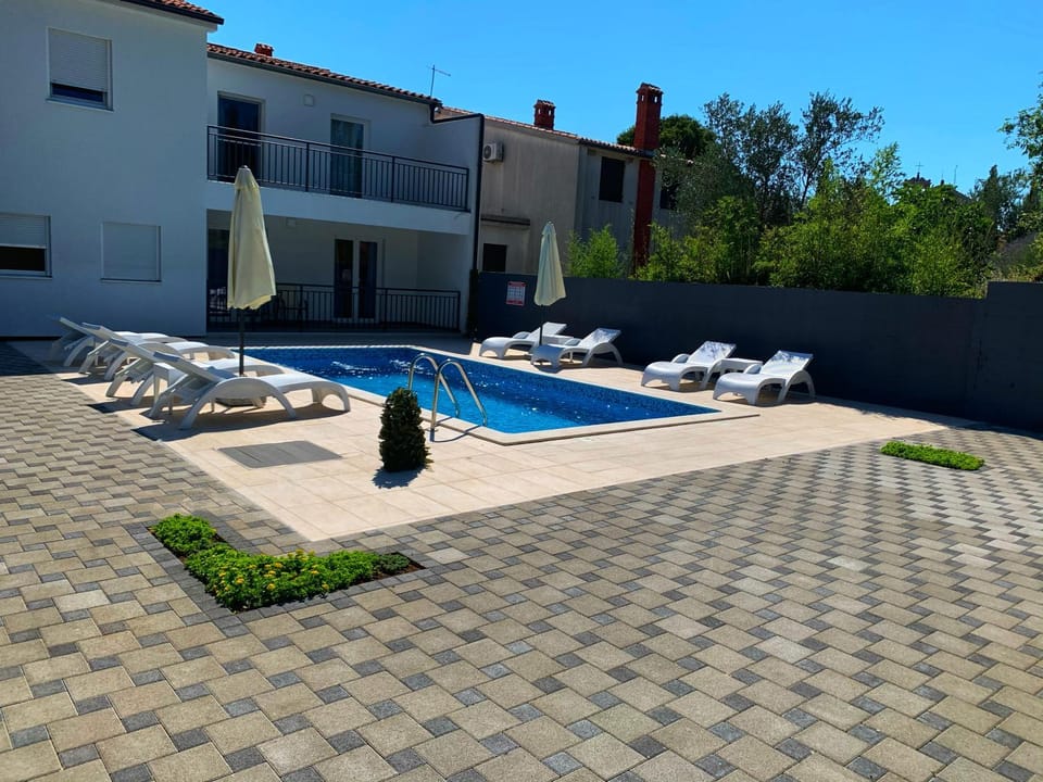 Villa Lord Apartment in Banjole