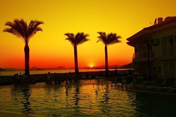 Çalış, Sunset BEACH Club Apartment in Fethiye