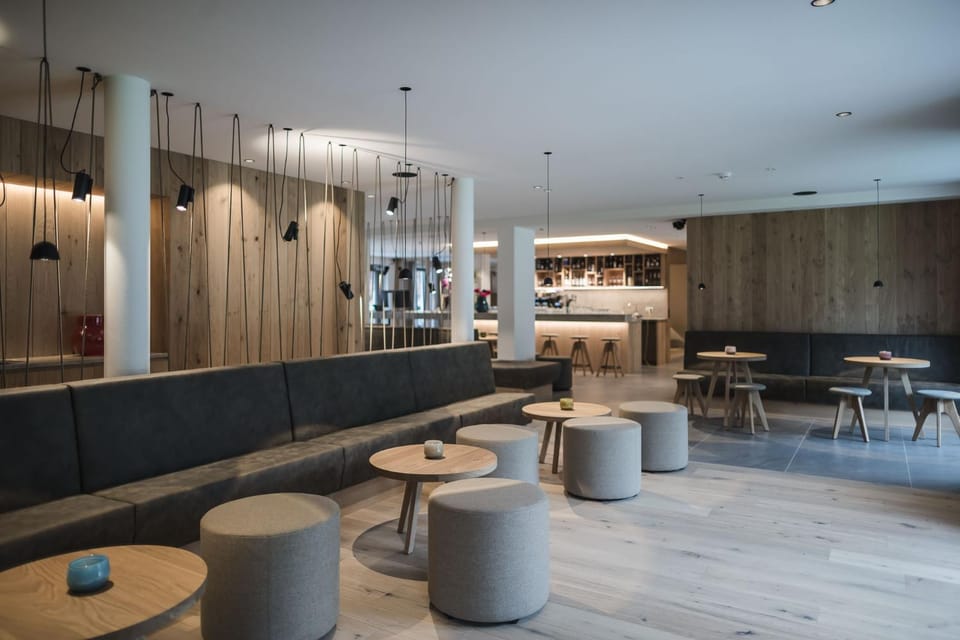 Lounge or bar