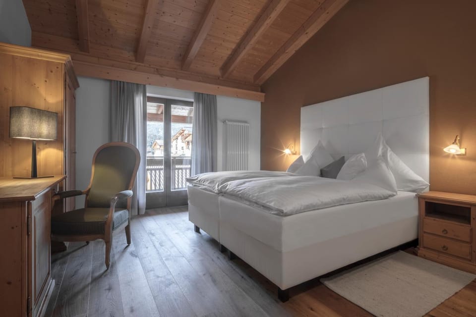 Shower, Toilet, Bathroom, Balcony/Terrace, Bedroom, Pets