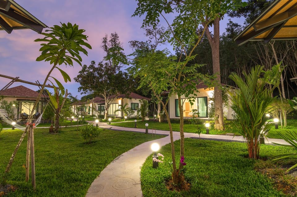 Property building, Garden